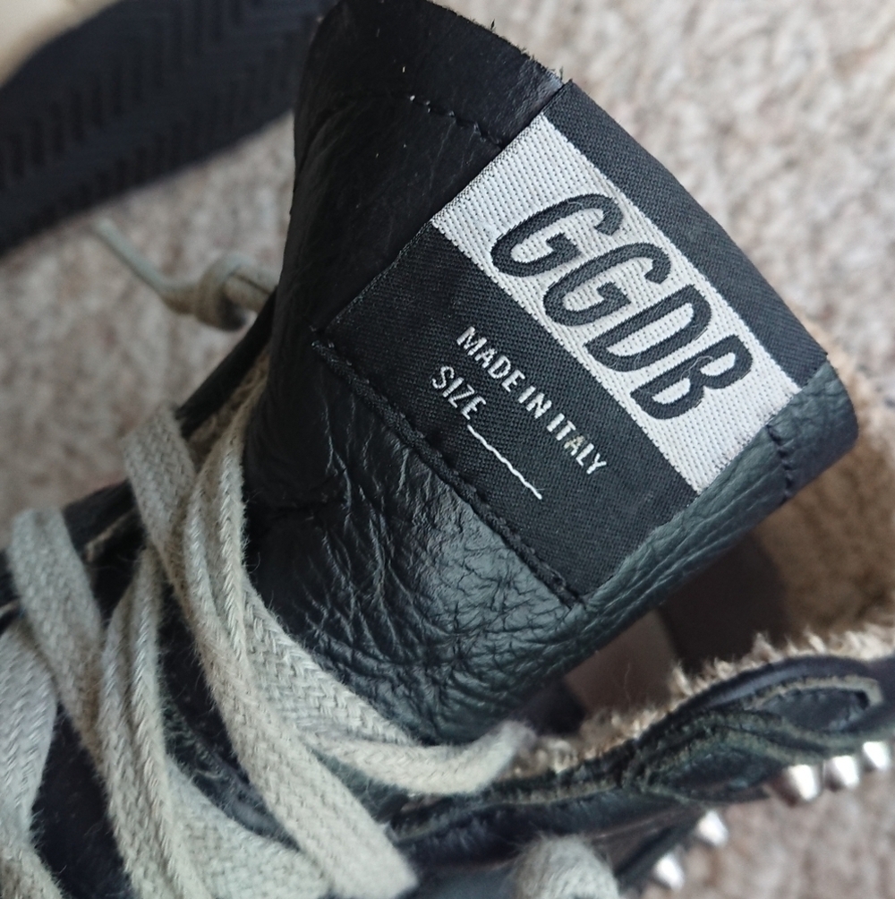 Golden Goose Slide Mid-Top Leather Stud Sneakers in Black size 38 - Picture 7 of 16
